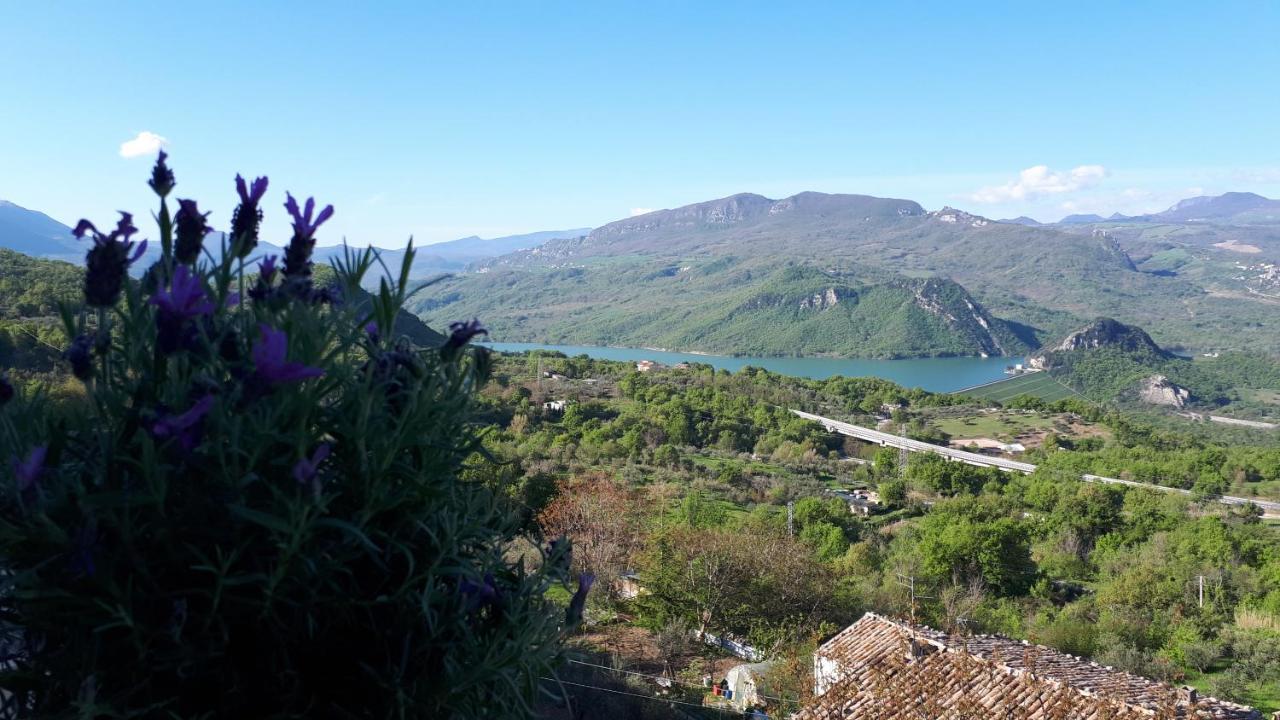 B&B "Za' Vittoria"#LagodiБомба Экстерьер фото